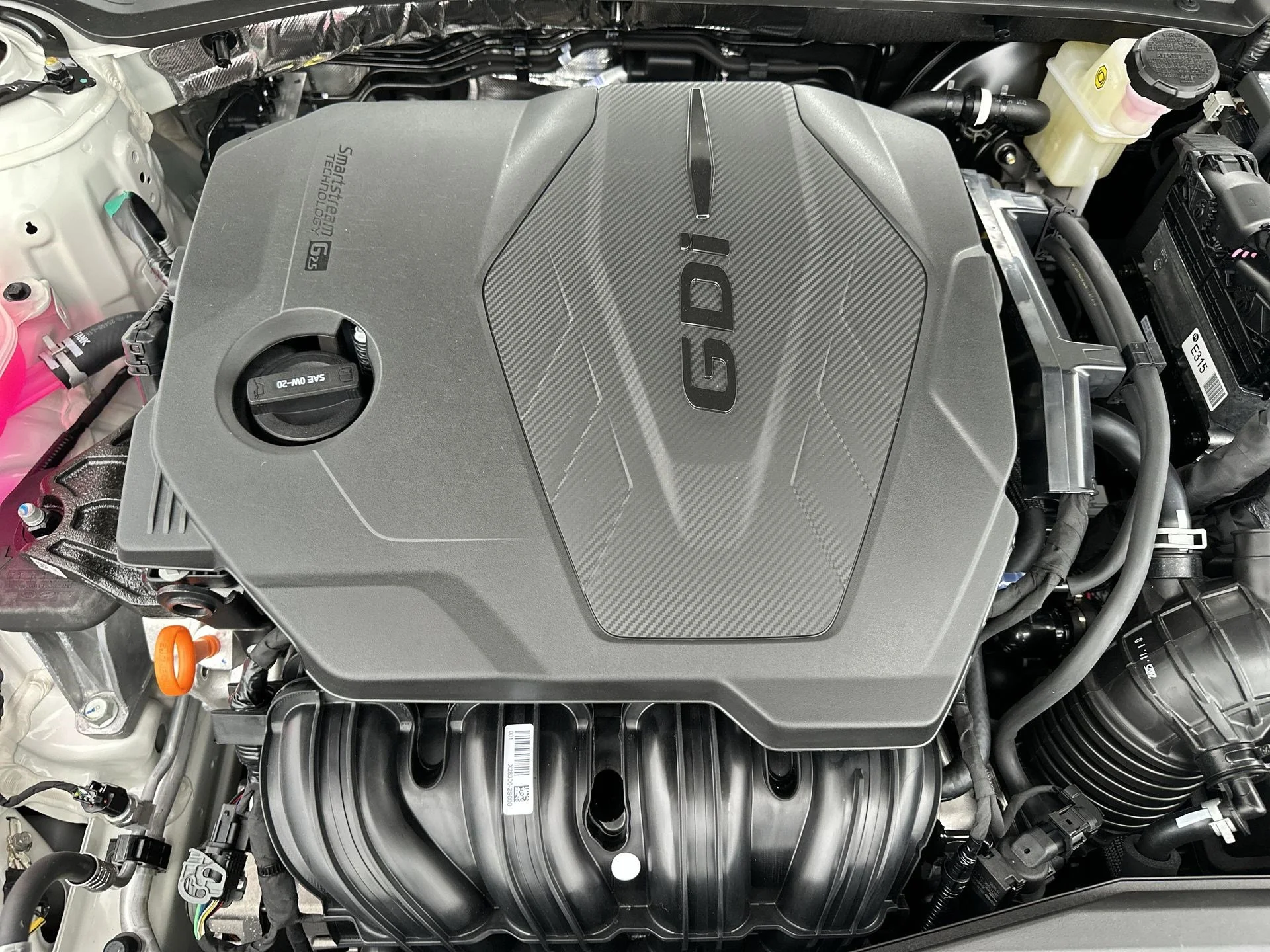 New 2026 Snow White Pearl Kia GT-Line FWD image 10