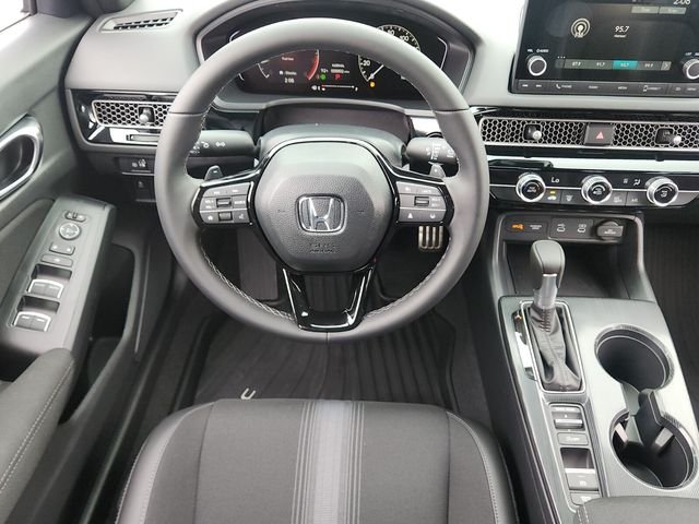 2026 Honda Civic Hatchback Sport - Photo 11