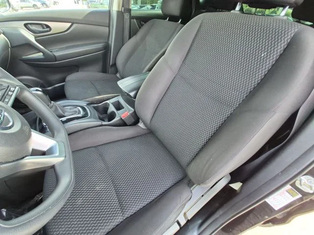 Used 2021 Black Nissan S image 21