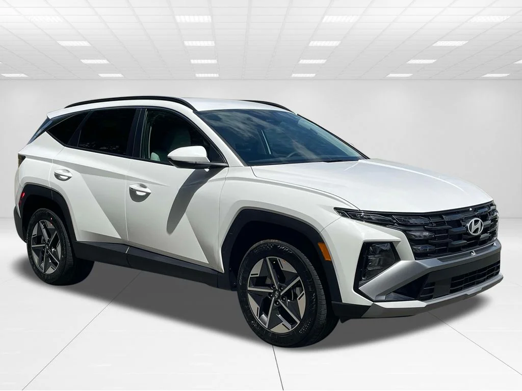 New 2026 White Hyundai SEL image 1