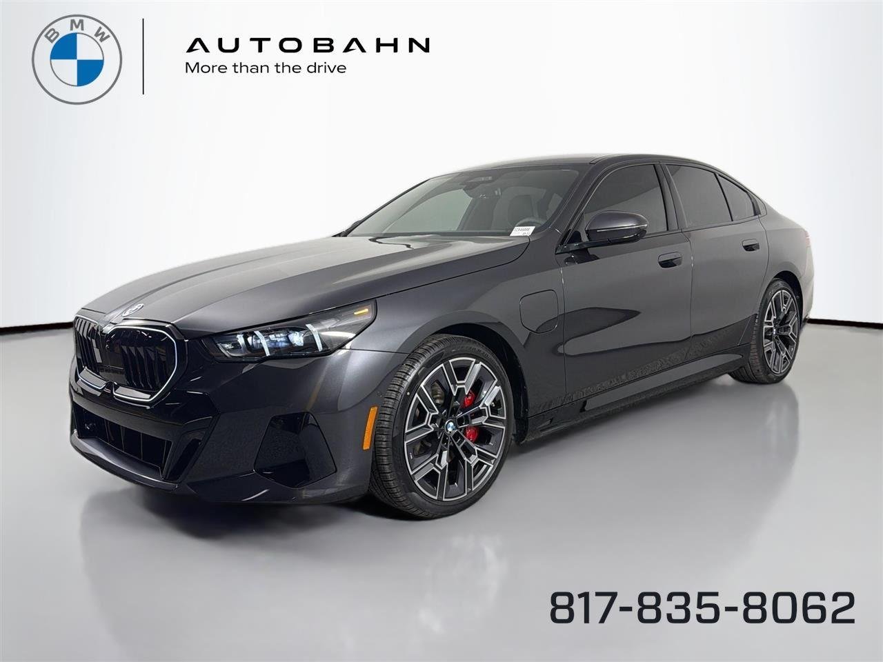 2026 BMW 5 Series 550e xDrive Sedan's photo