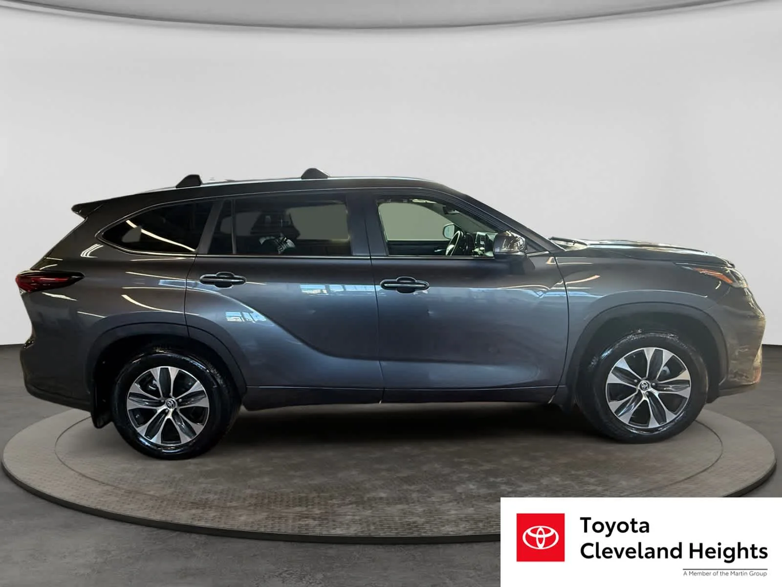 Used 2024 Magnetic Gray Metallic Toyota XLE image 4