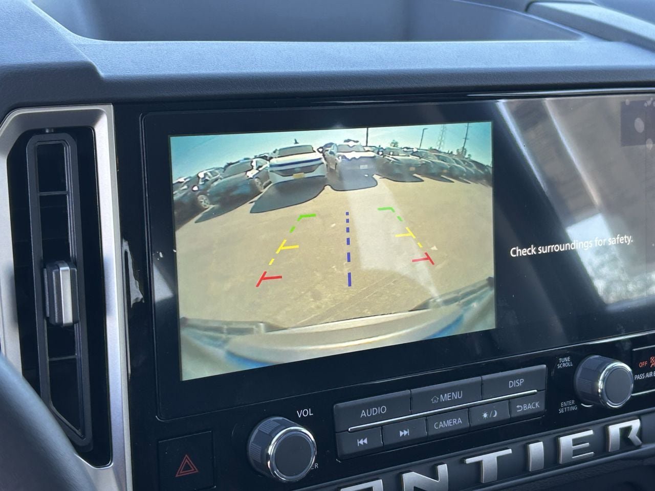 2026 Nissan Frontier SV - Photo 17