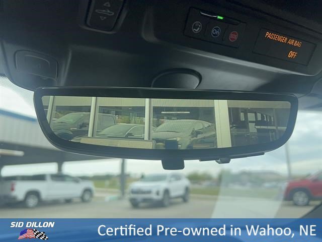 Used 2023 Summit White Chevrolet  image 15