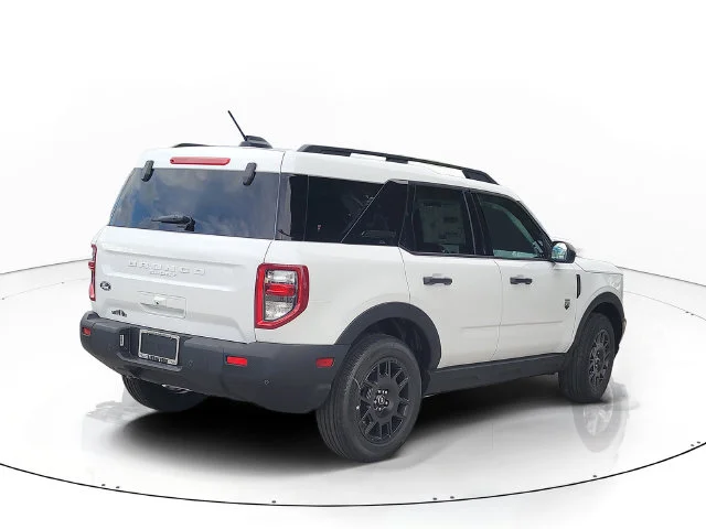 New 2026 Oxford White Ford Big Bend image 4