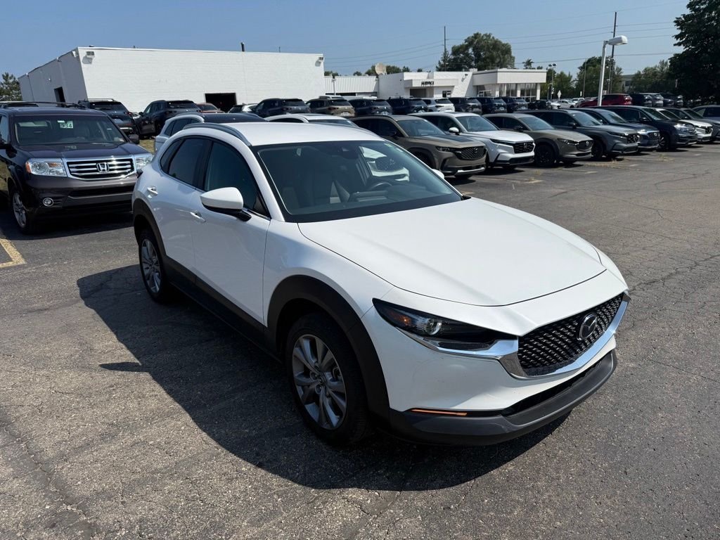 Certified Used 2023 White Mazda 2.5 S Select Package image 4