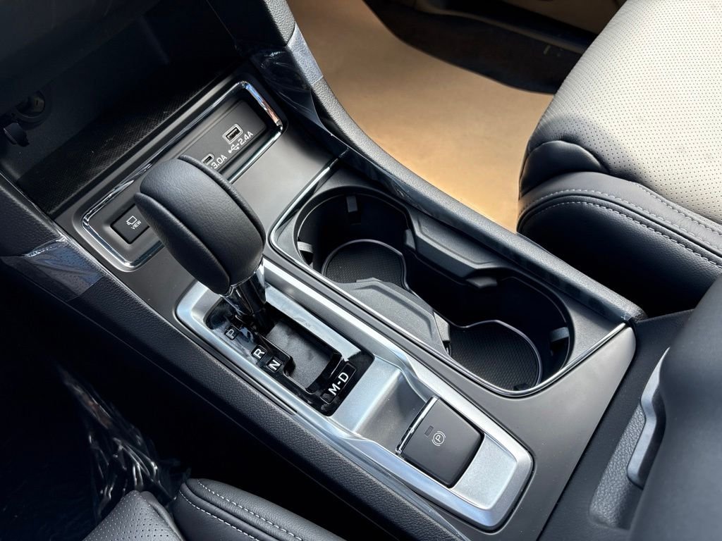 New 2026 MAGNETITE GRAY METALLIC Subaru Limited 7-Passenger image 18