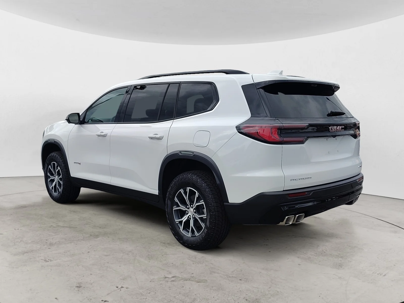 2026 GMC Acadia AT4 - Photo 3