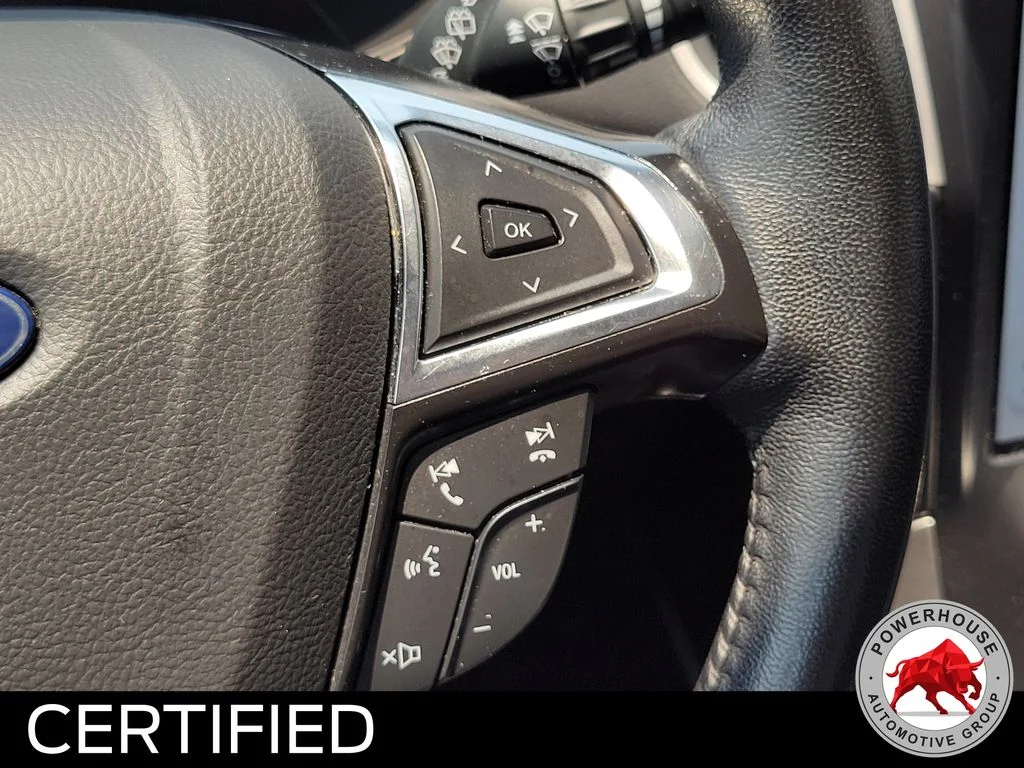 Used 2024 Blue Ford SEL image 28