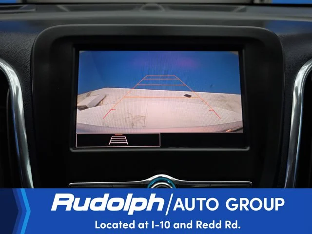 Used 2023 White Chevrolet LT image 22