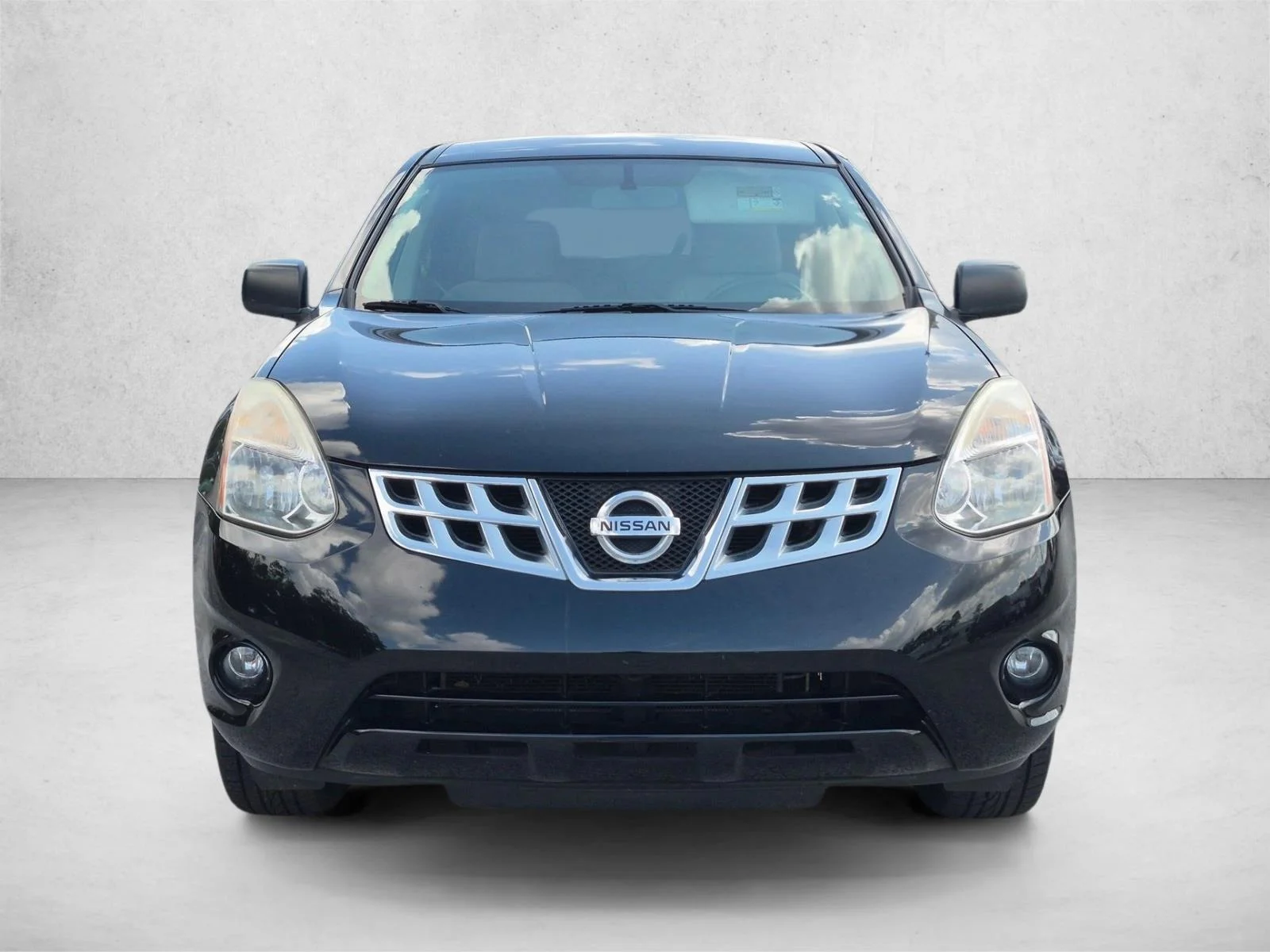 Used 2012 Super Black Nissan S image 3