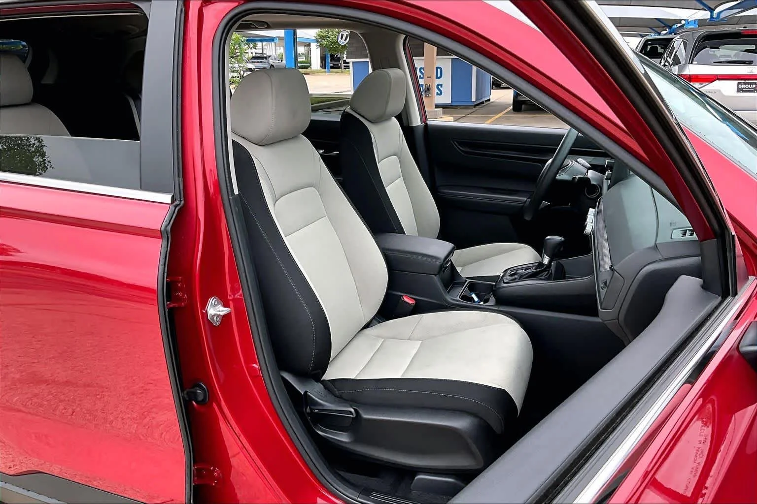 2024 Honda CR-V EX - Photo 9