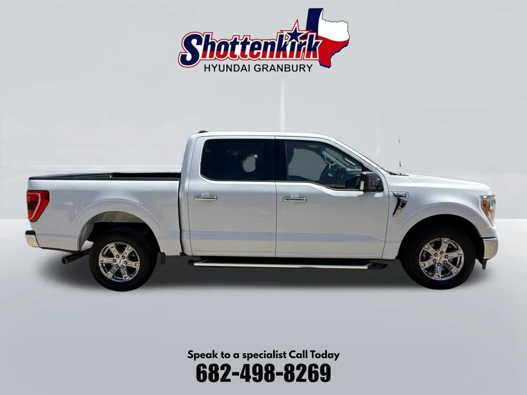 Used 2022 White Ford XLT image 5