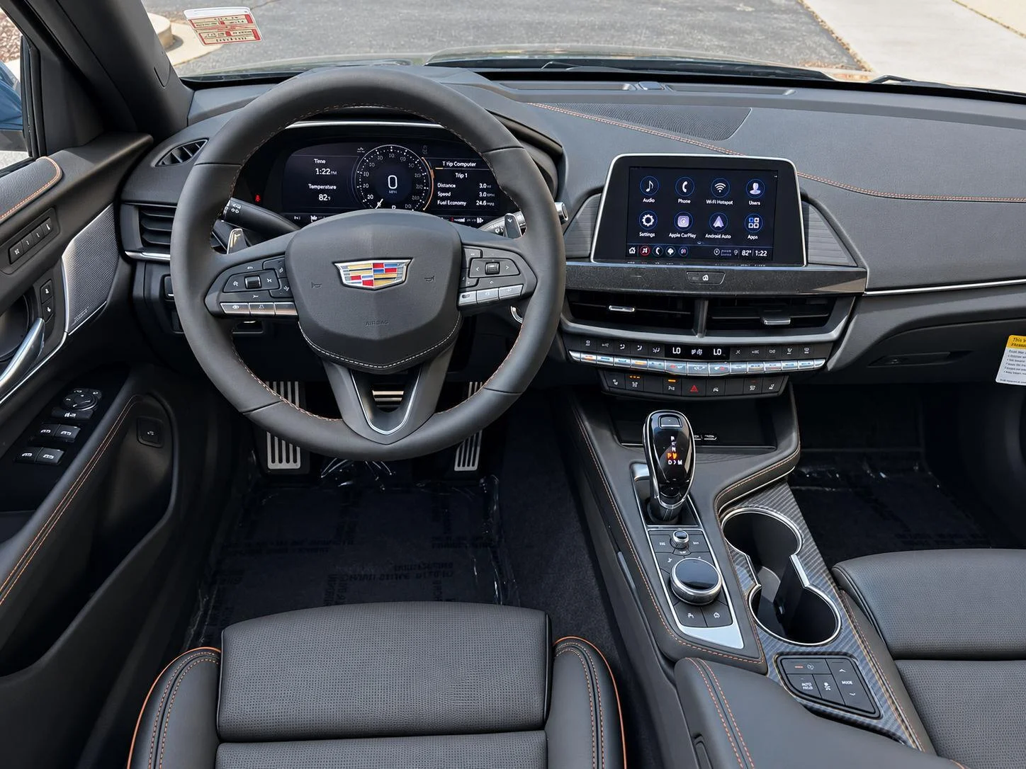 2026 Cadillac CT4 V-Series - Photo 9