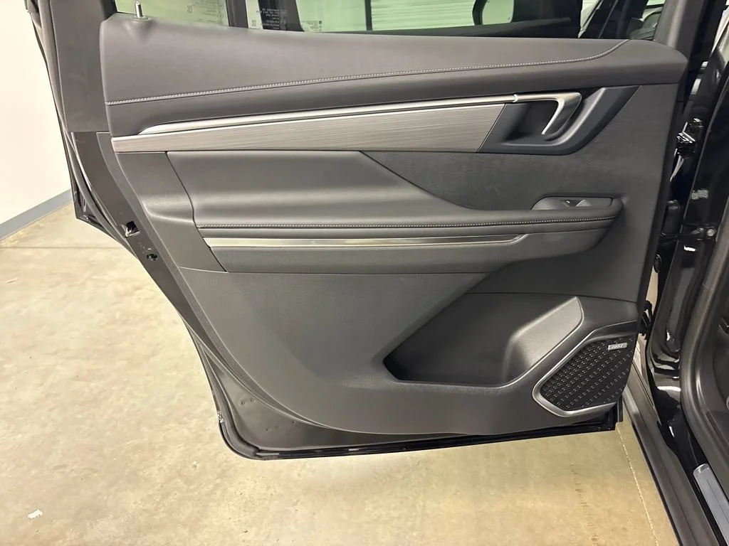 2026 Buick Enclave Preferred - Photo 43