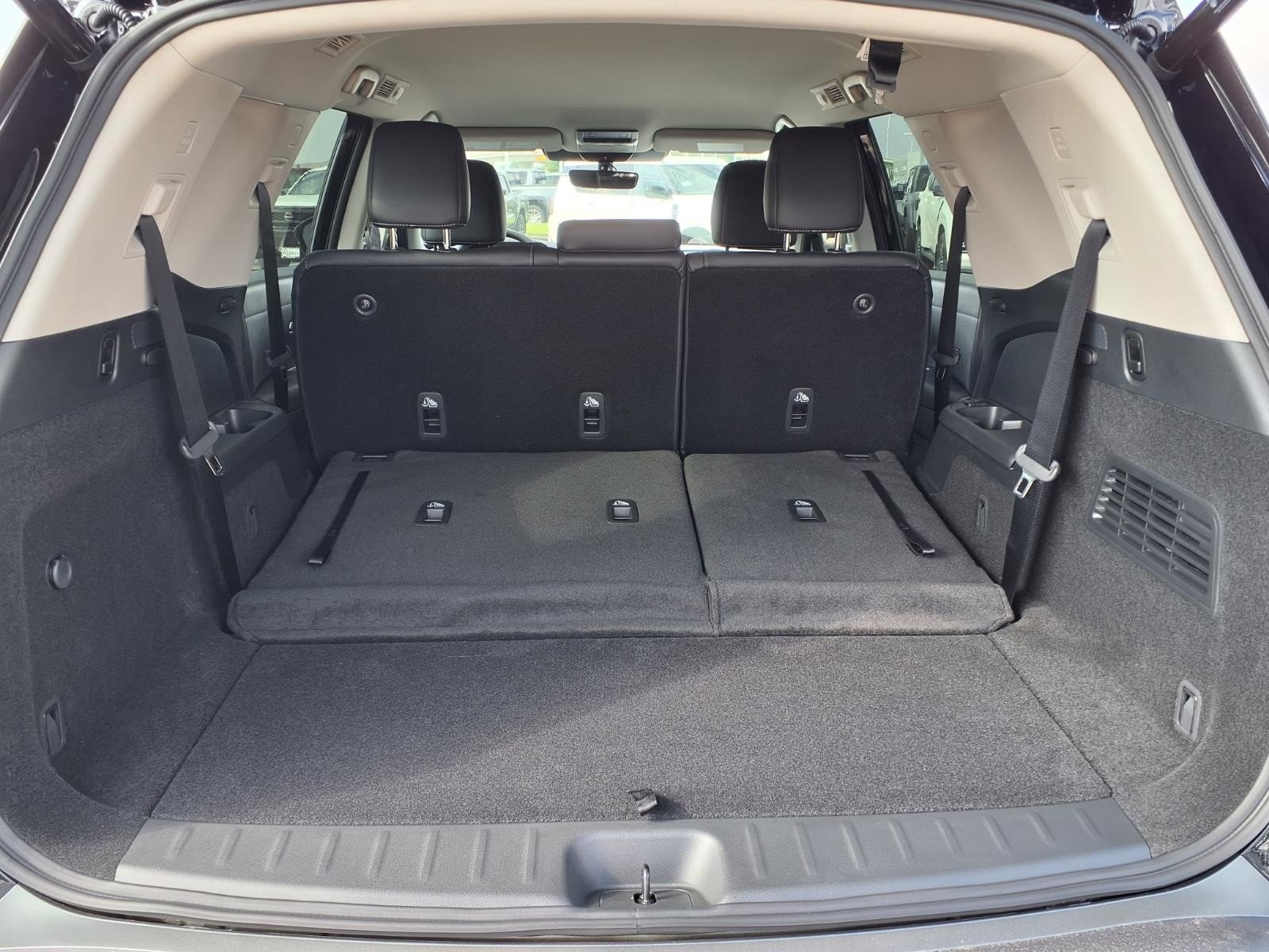 2026 Nissan Pathfinder SL Black at Robbins Nissan
