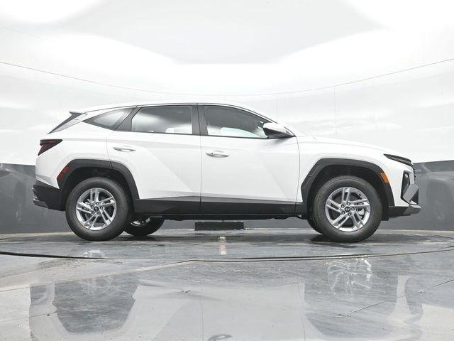 New 2026 White Hyundai SE AWD image 24