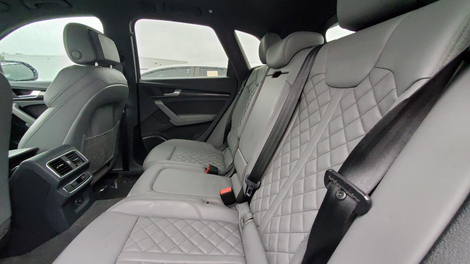 Used 2018 Daytona Gray Pearl Effect Audi Premium Plus image 3