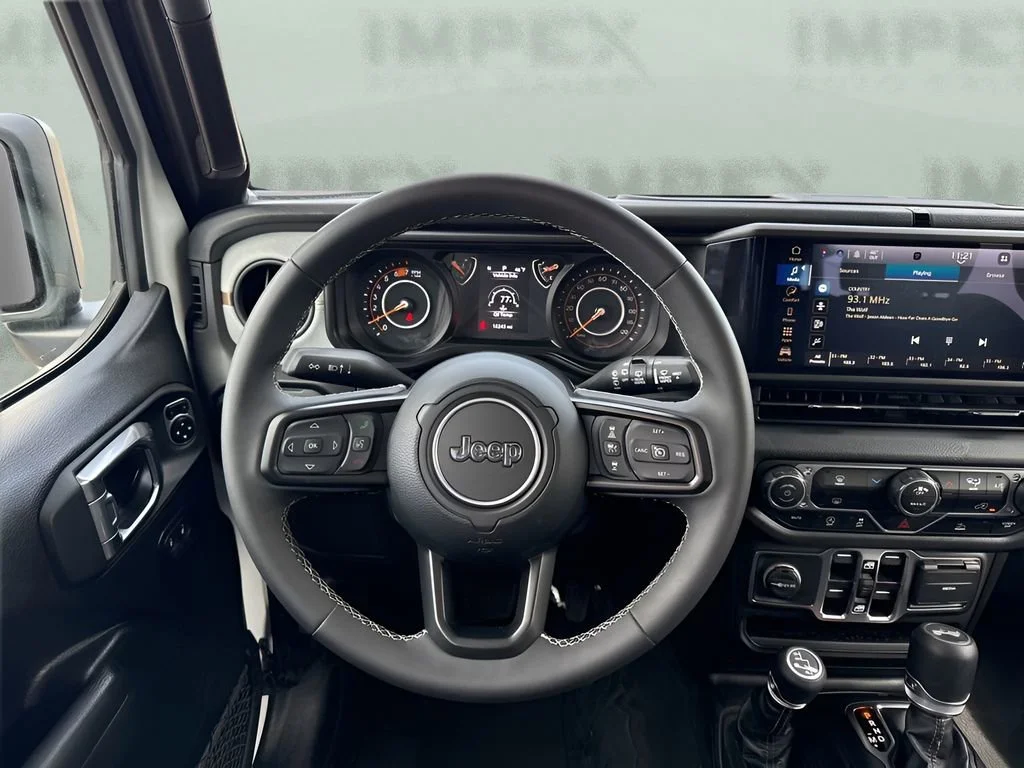 Used 2025 White Jeep Sport S image 14