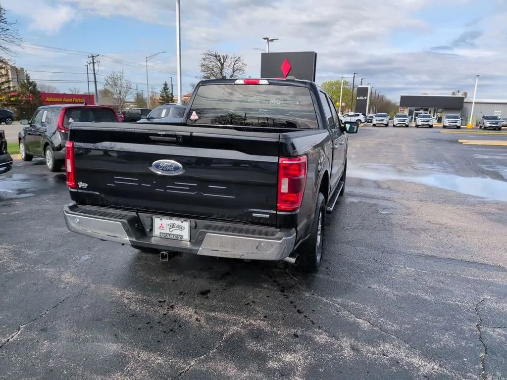 Used 2021 Blue Ford XLT image 8