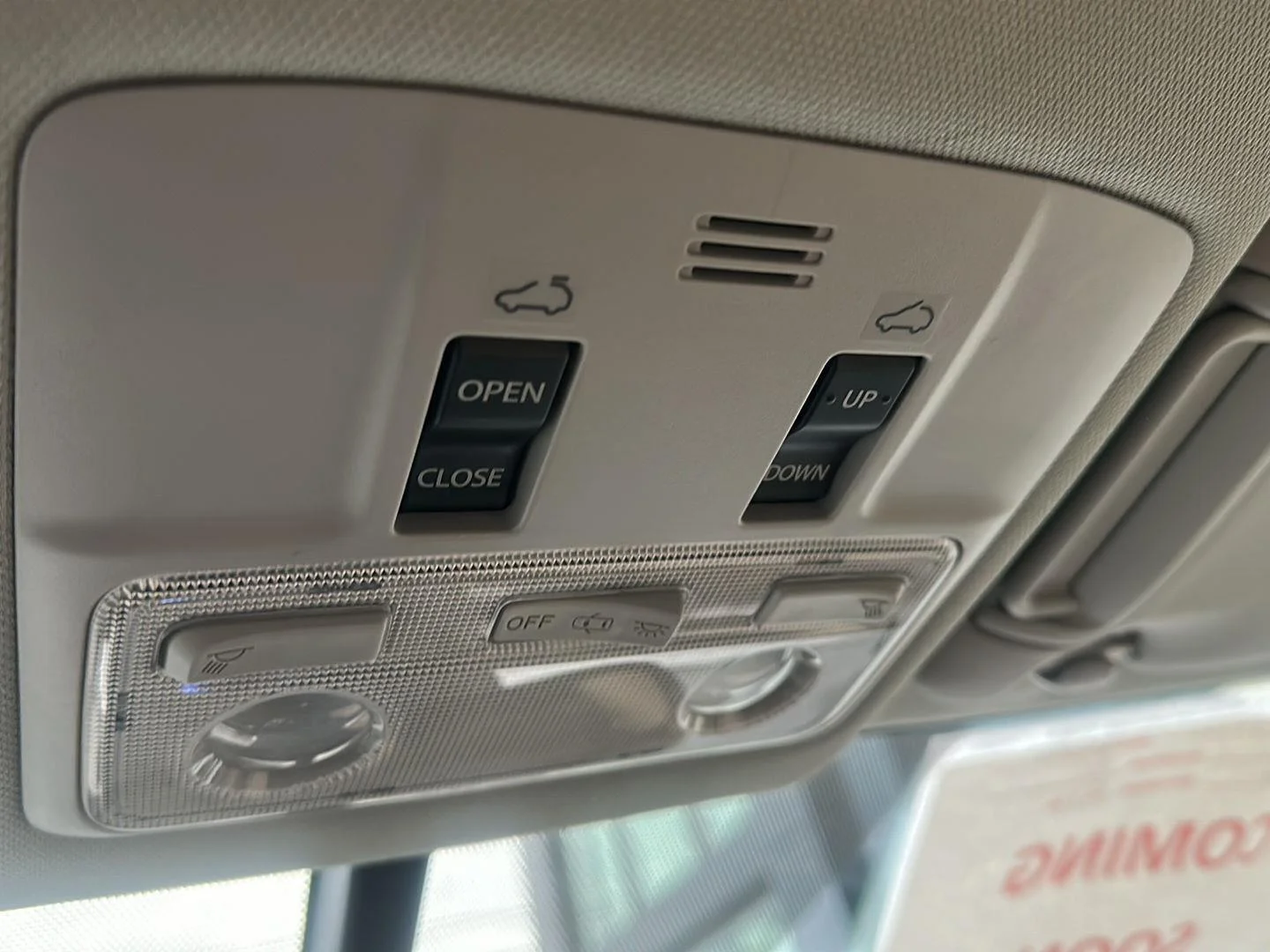 Used 2013 Pyrite Mica Toyota Limited image 16