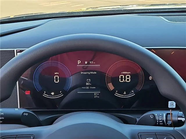 New 2027 Hampton Gray Hyundai SE image 15