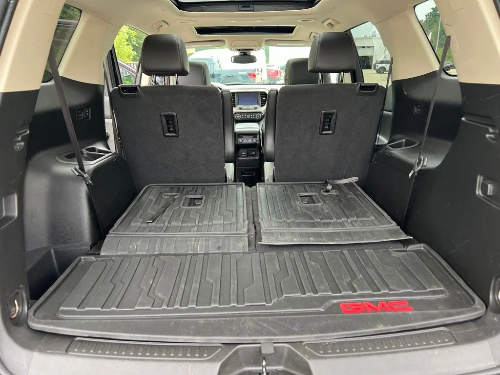 Used 2023 Ebony Twilight Metallic GMC Denali image 23