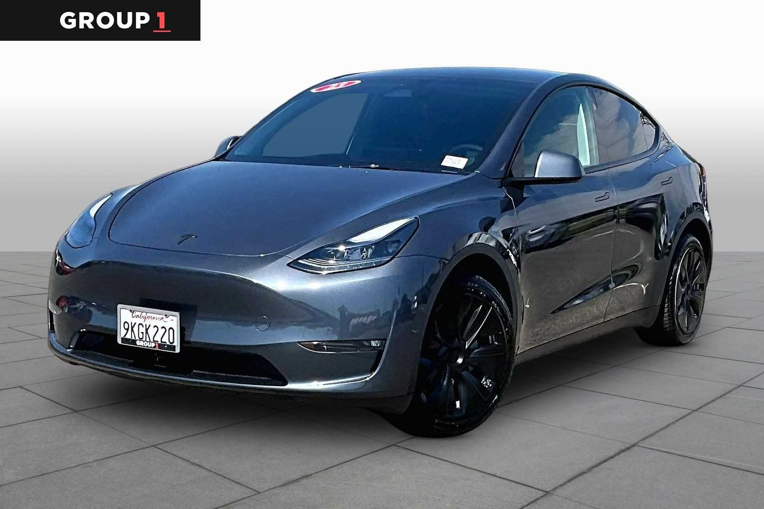 2023 Tesla Model Y Long Range Dual Motor All-Wheel Drive's photo