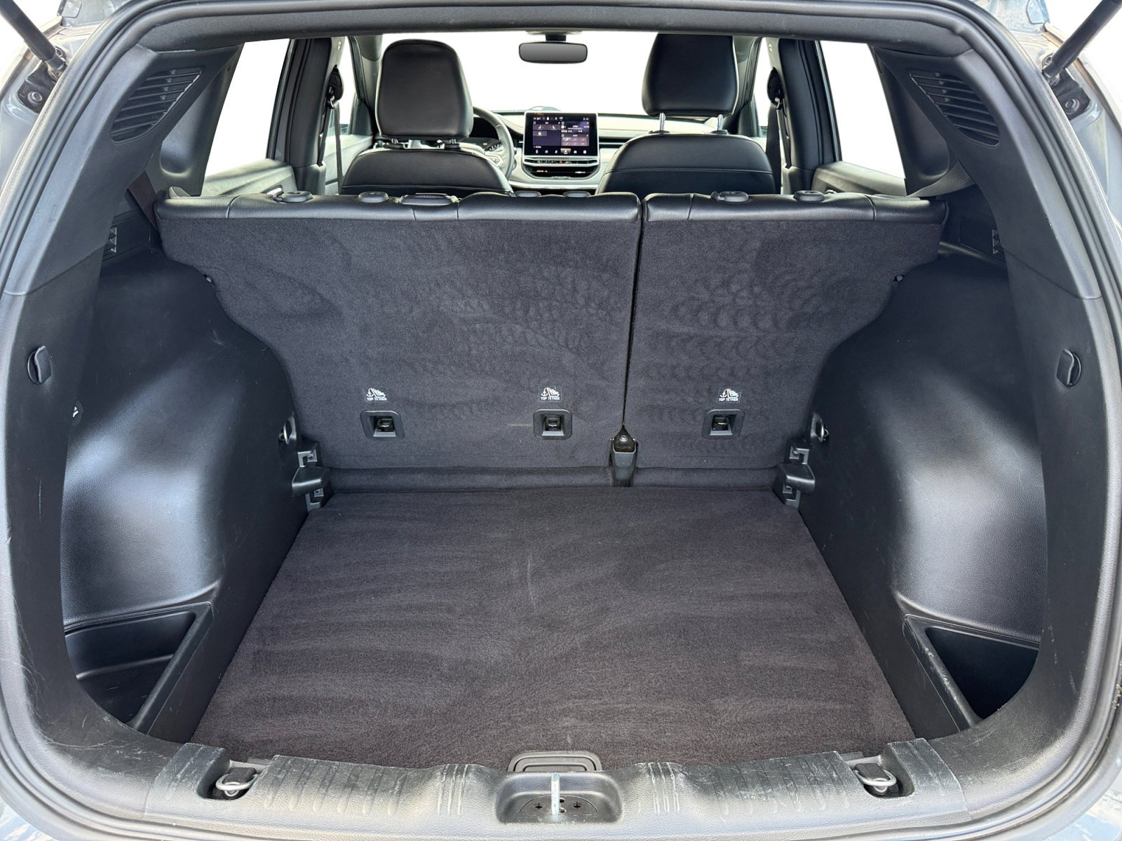 Used 2024 Gray Clearcoat Jeep Limited image 17