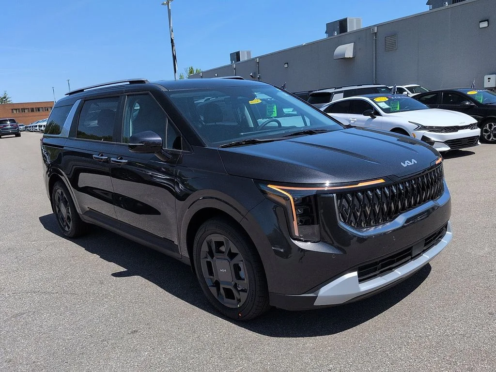 2026 Kia Sedona EX HEV's photo