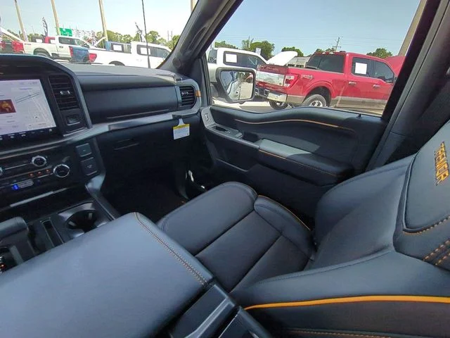 New 2026 White Ford Tremor image 17