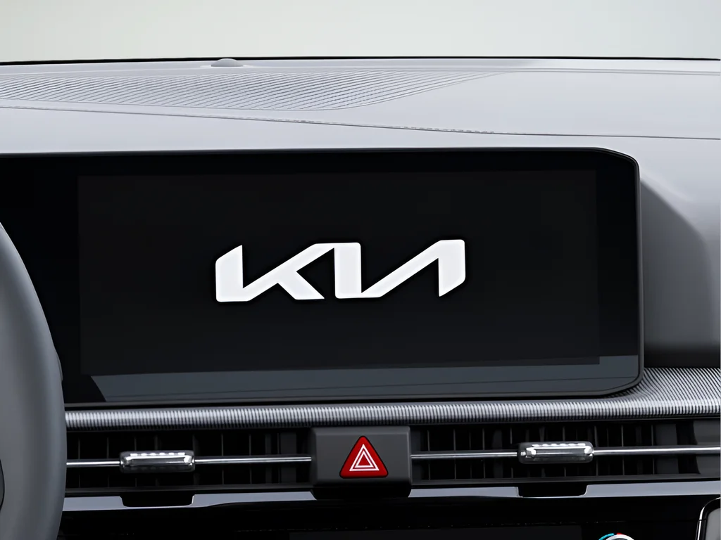 New 2027 White Kia SX-Prestige image 15