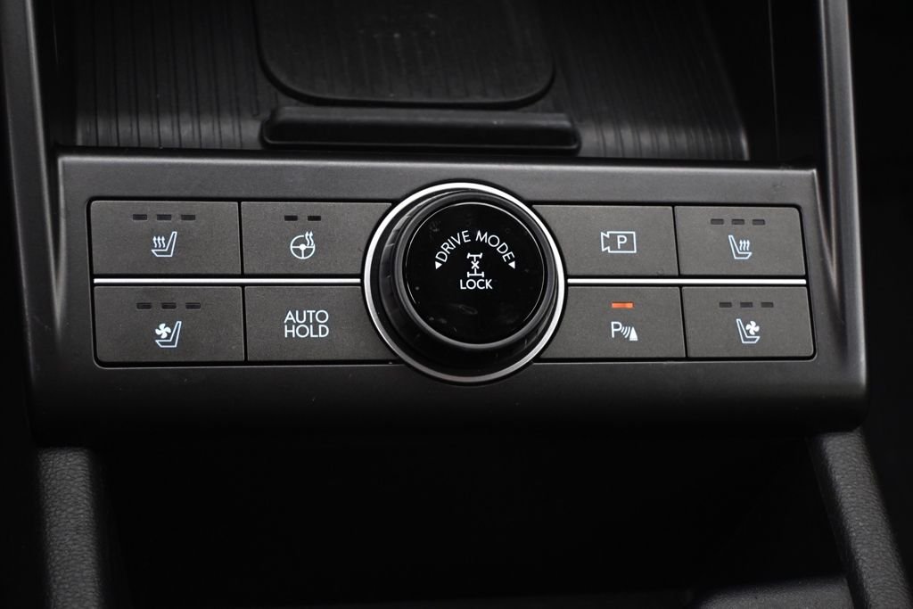 Certified Used 2024 Abyss Black Hyundai Limited image 33