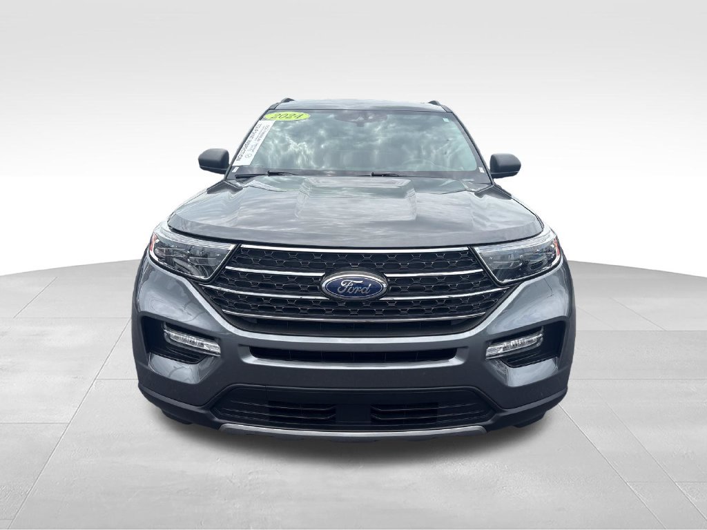 Used 2024 Gray Ford XLT image 8