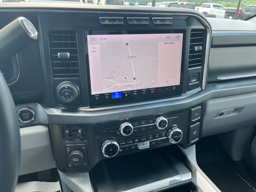 Used 2024 White Ford Limited image 21