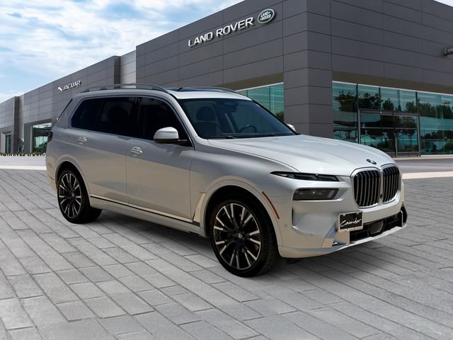 Used 2023 White BMW xDrive40i image 7