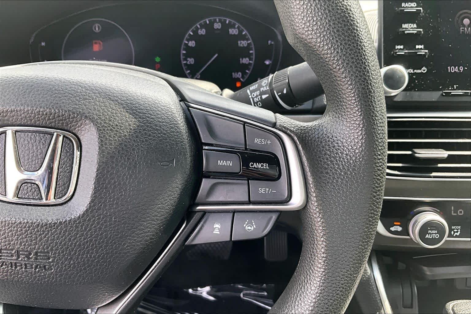 Used 2019 Crystal Black Pearl Honda LX 1.5T image 24