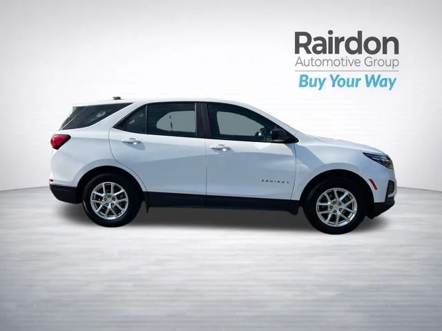 Used 2022 Summit White Chevrolet LS image 8