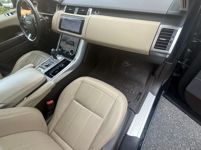 Used 2020 Black Land Rover HSE image 39