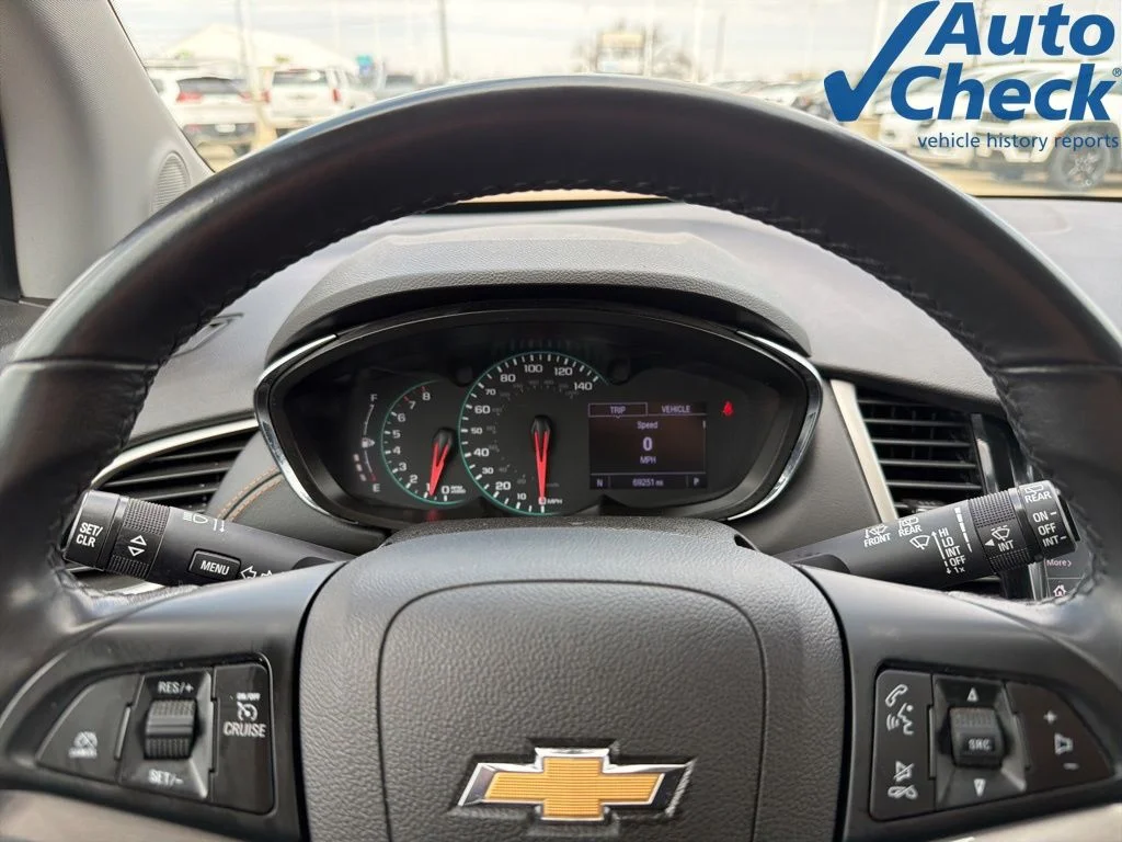 Used 2020 Blue Chevrolet LT image 14