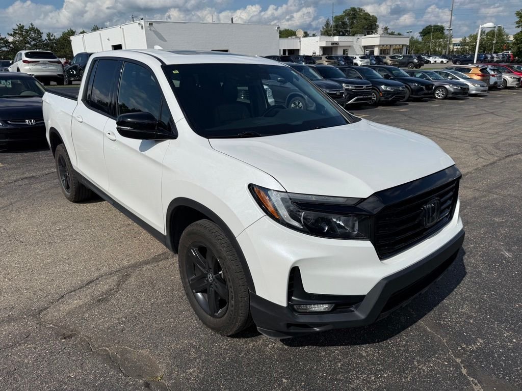 Certified Used 2023 Platinum White Pearl Honda Black Edition image 4