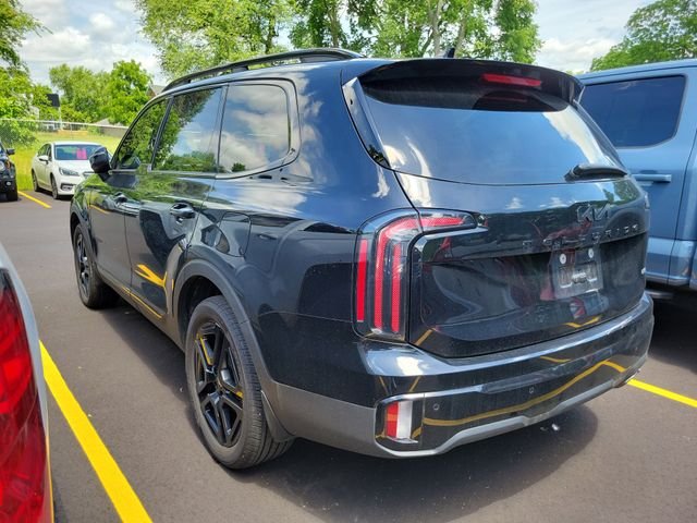 Used 2024 Black Kia EX X-Line image 4