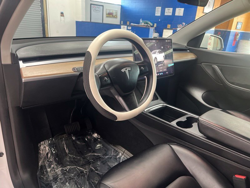 Used 2022  Tesla Long Range image 20
