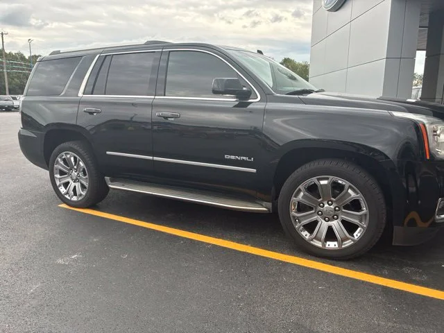 Used 2015 Onyx Black GMC Denali image 2