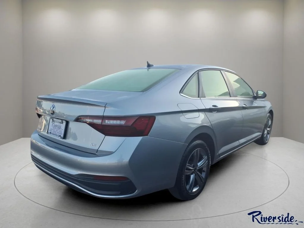 3VW7M7BU2RM017367