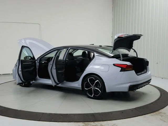 New 2026 Gray Nissan 2.5 SR image 13