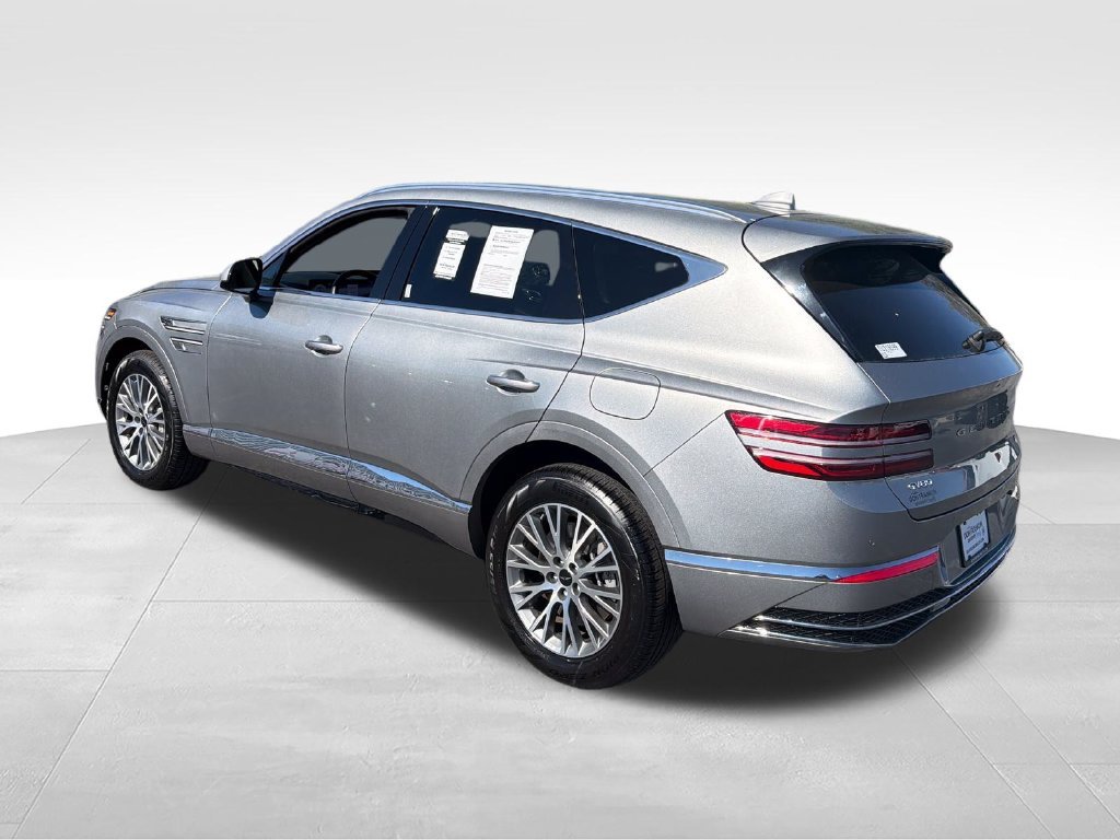 Used 2026 Silver Genesis 2.5T image 3