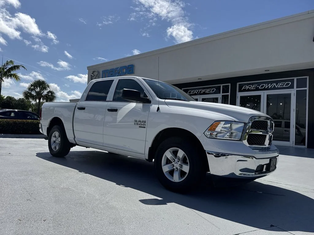 Used 2022 Bright White Clearcoat Ram SLT image 22