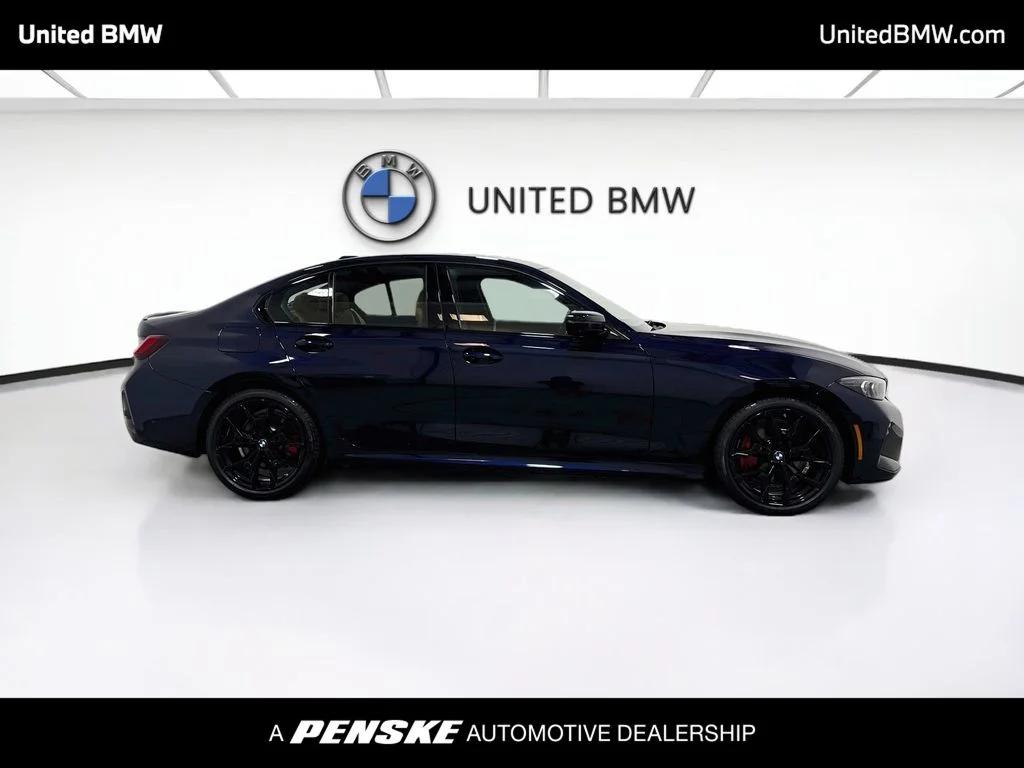 New 2026 Tanzanite Blue II Metallic BMW 330i xDrive image 4