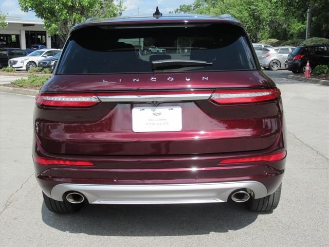 Used 2021 Red Lincoln Reserve image 5